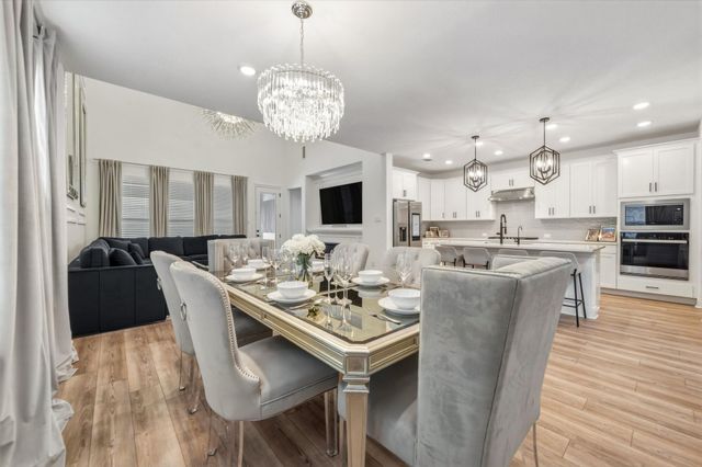 209 Turnbuckle BND, Leander, TX 78641