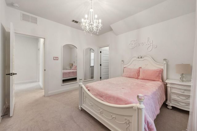 209 Turnbuckle BND, Leander, TX 78641