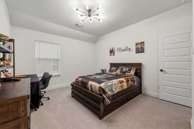 209 Turnbuckle BND, Leander, TX 78641