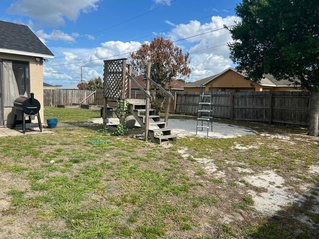 616 SW Jaffe Avenue, Port St. Lucie, Port St Lucie, FL 34953