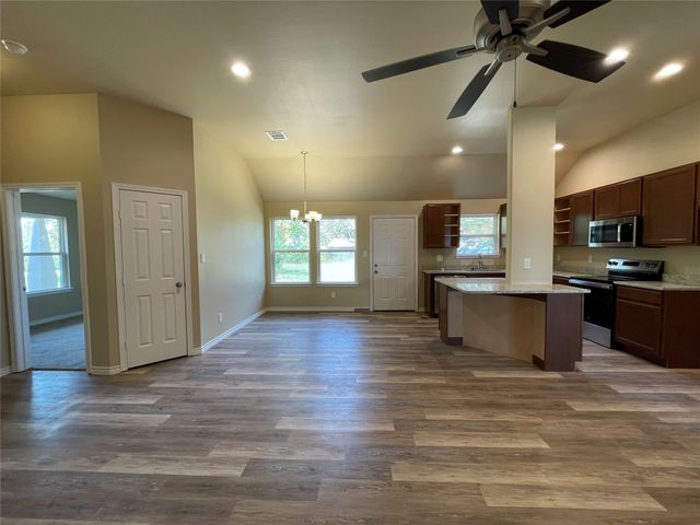721 HILLBURN, West Tawakoni, TX 75474