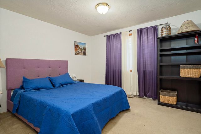 1860 Cottonwood Drive, Central Point, OR 97502