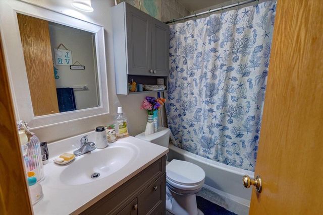 2-4 Meadowlark Drive, Madison, WI 53714