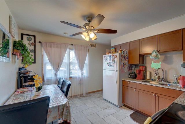 2-4 Meadowlark Drive, Madison, WI 53714