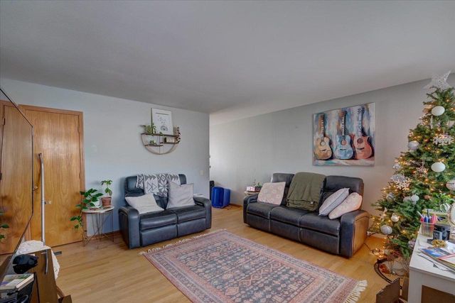 2-4 Meadowlark Drive, Madison, WI 53714