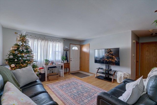 2-4 Meadowlark Drive, Madison, WI 53714