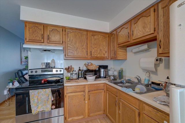 2-4 Meadowlark Drive, Madison, WI 53714