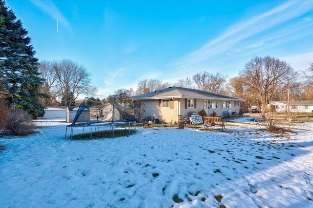 2-4 Meadowlark Drive, Madison, WI 53714