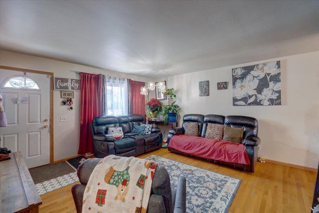 2-4 Meadowlark Drive, Madison, WI 53714