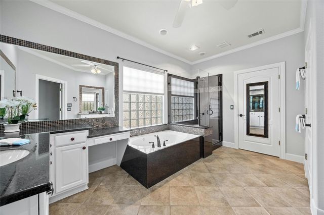 213 Dove Hollow TRL, Georgetown, TX 78633