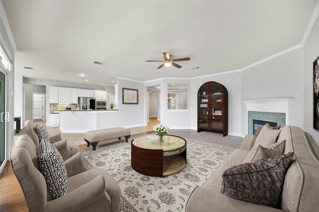 213 Dove Hollow TRL, Georgetown, TX 78633