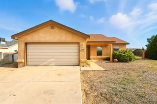 49 MILTON Loop, Los Lunas, NM 87031