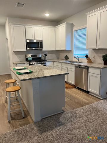 180 Zion Drive, Kyle, TX 78640