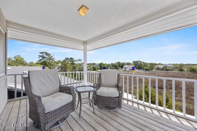 8720 Shipwatch Drive, Wilmington, NC 28412