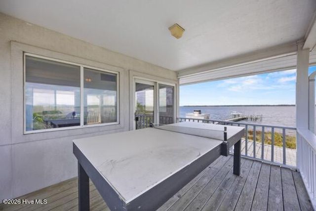 8720 Shipwatch Drive, Wilmington, NC 28412