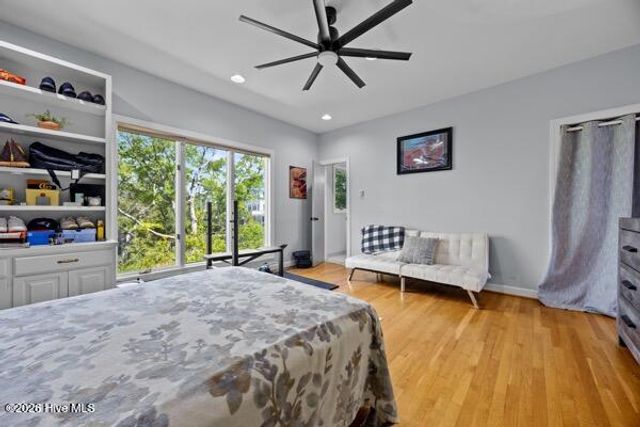 8720 Shipwatch Drive, Wilmington, NC 28412