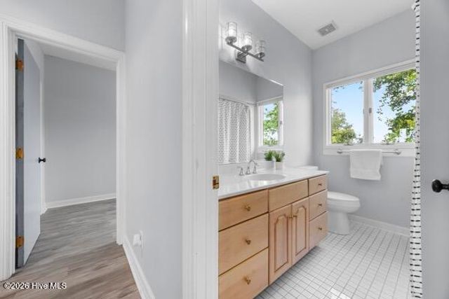 8720 Shipwatch Drive, Wilmington, NC 28412