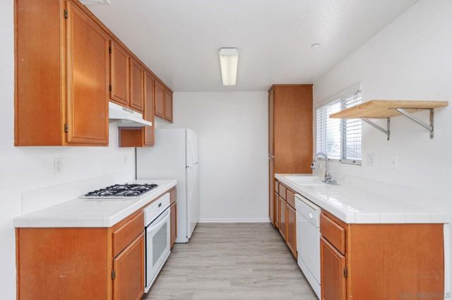 9728 Marilla 615, Lakeside, CA 92040