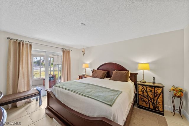 87 Glades BLVD 1633, Naples, FL 34112