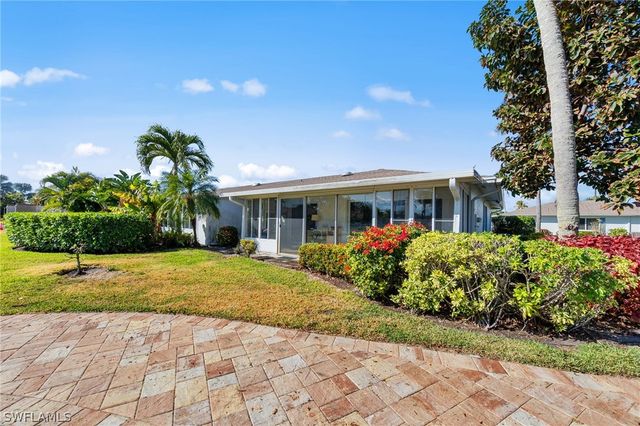 87 Glades BLVD 1633, Naples, FL 34112