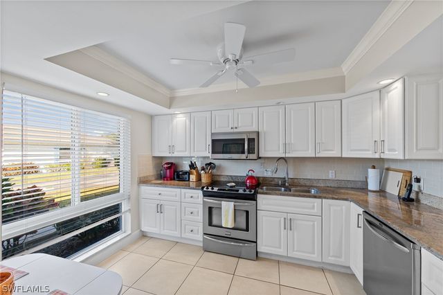 87 Glades BLVD 1633, Naples, FL 34112