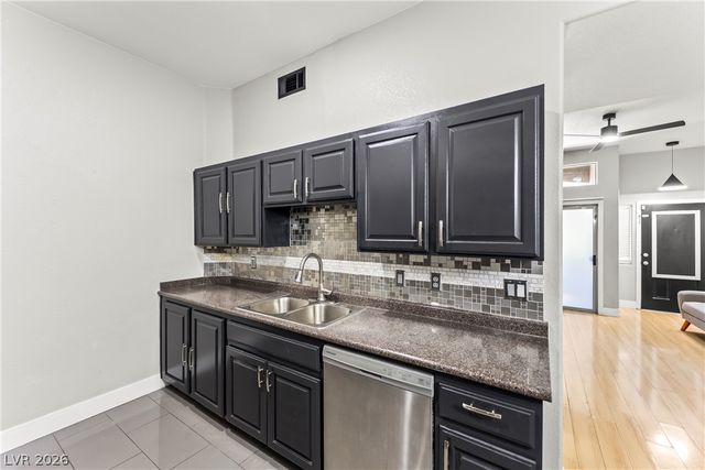 8805 Jeffreys Street 1112, Las Vegas, NV 89123