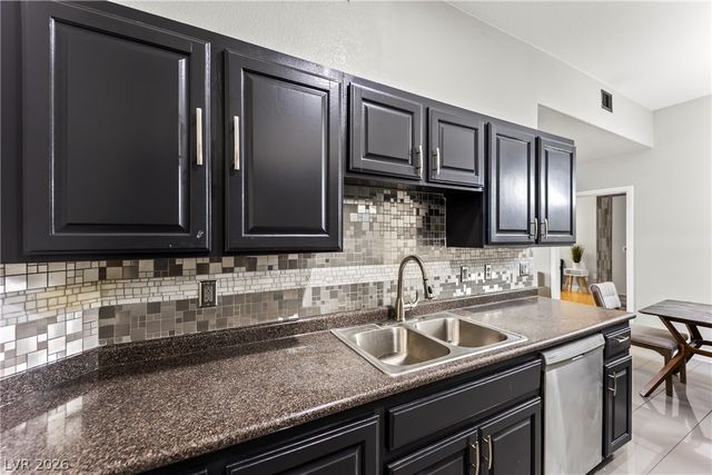 8805 Jeffreys Street 1112, Las Vegas, NV 89123
