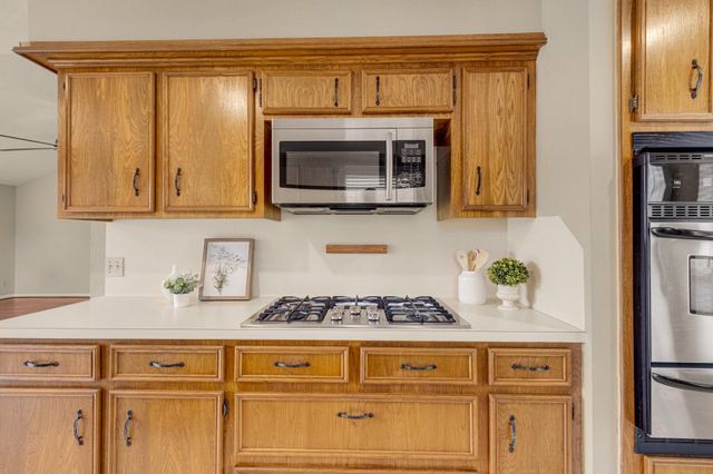 15715 Caprock Drive, Houston, TX 77598