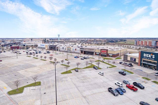 15715 Caprock Drive, Houston, TX 77598