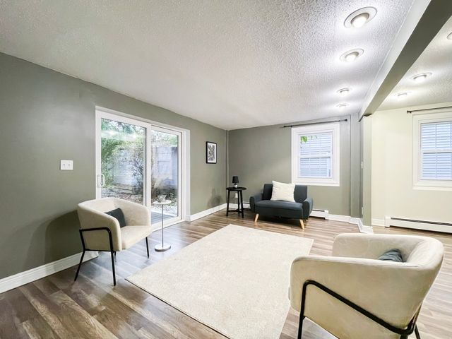 28 Wells Ave, Chicopee, MA 01020