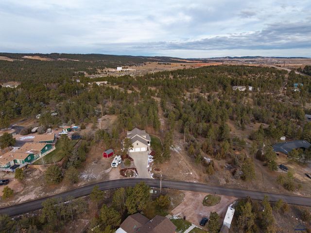 840 KINGSWOOD DR, Rapid City, SD 57702