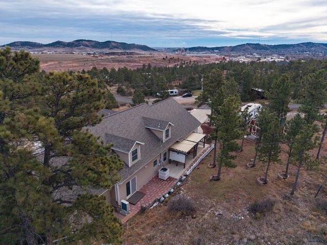 840 KINGSWOOD DR, Rapid City, SD 57702