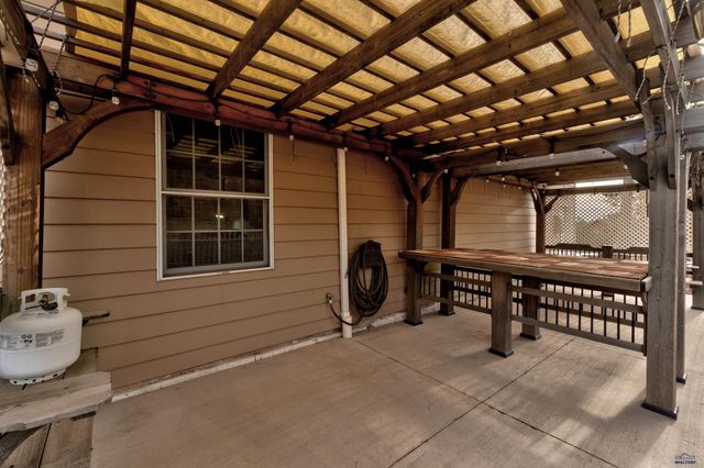 840 KINGSWOOD DR, Rapid City, SD 57702