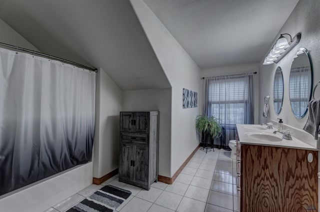 840 KINGSWOOD DR, Rapid City, SD 57702