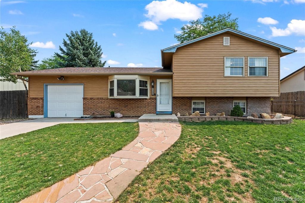 7368 Colonial Drive, Fountain, CO 80817