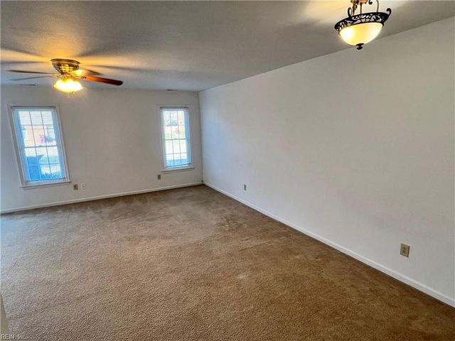 2605 Meadows LNDG, Chesapeake, VA 23321