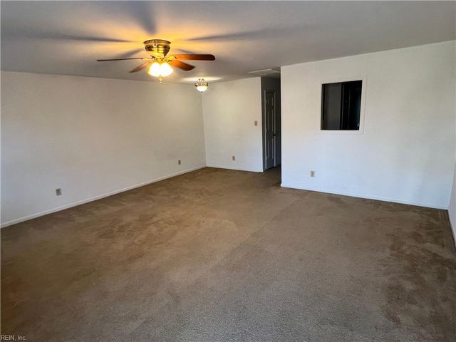 2605 Meadows LNDG, Chesapeake, VA 23321
