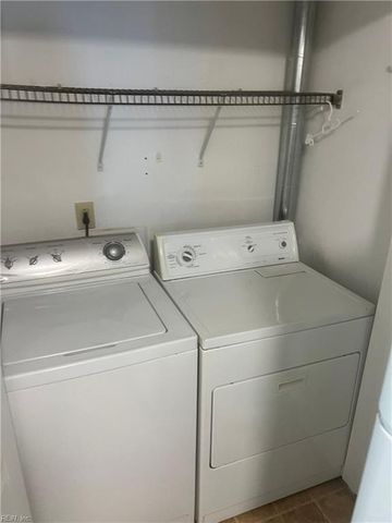 2605 Meadows LNDG, Chesapeake, VA 23321