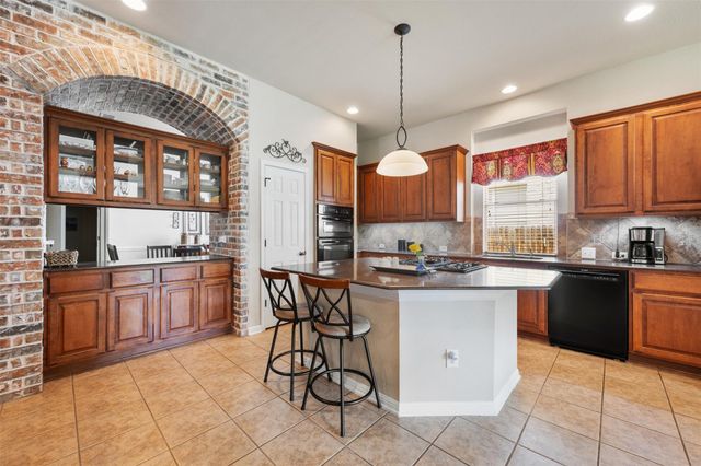2104 Nelson Ranch LOOP, Cedar Park, TX 78613