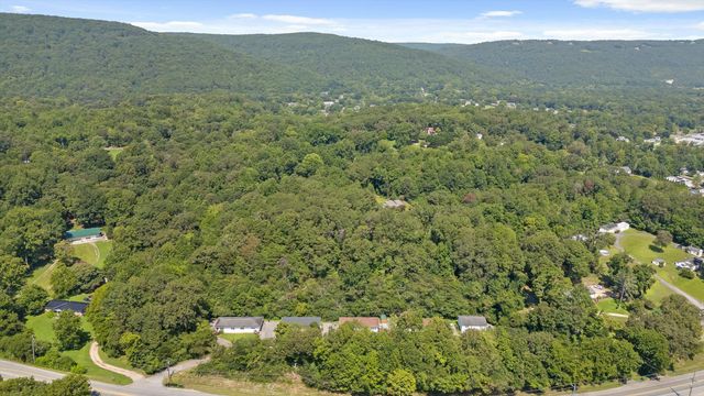 11215 Dayton Pike, Soddy Daisy, TN 37379