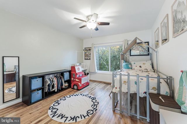 2002 GOLF COURSE DR, Reston, VA 20191