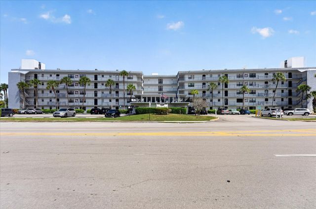 9235 SW 8th Street, Boca Raton, FL 33428