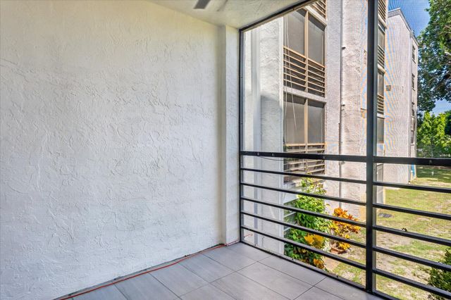 9235 SW 8th Street, Boca Raton, FL 33428