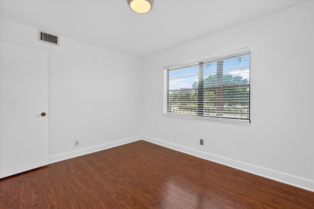 9235 SW 8th Street, Boca Raton, FL 33428