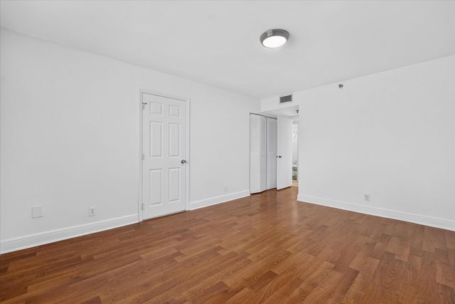 9235 SW 8th Street, Boca Raton, FL 33428