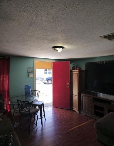 1503 Loma Vista Street, San Antonio, TX 78207