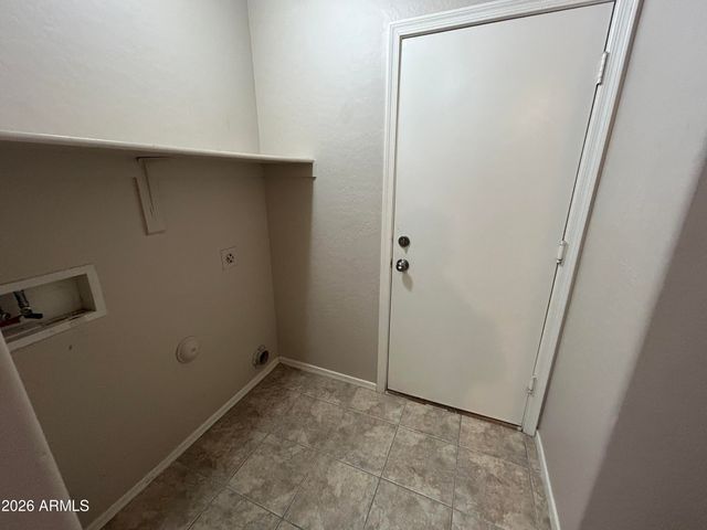 16152 W CALAVAR Road, Surprise, AZ 85379