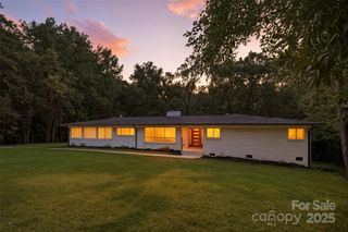 1408 Burtonwood Circle, Charlotte, NC 28212