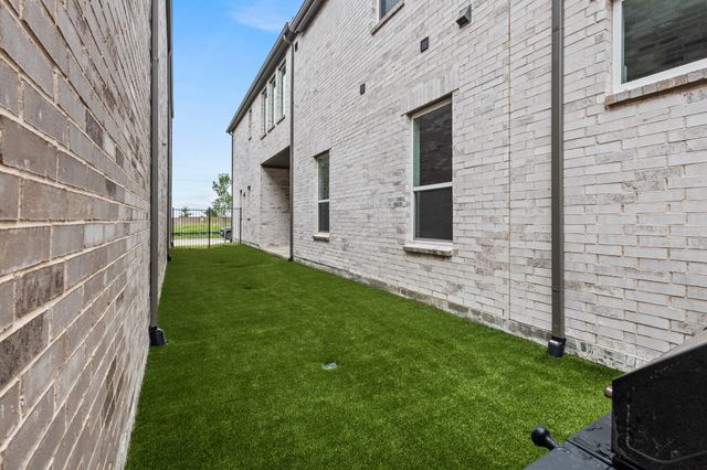 9477 Keep Street, Frisco, TX 75035