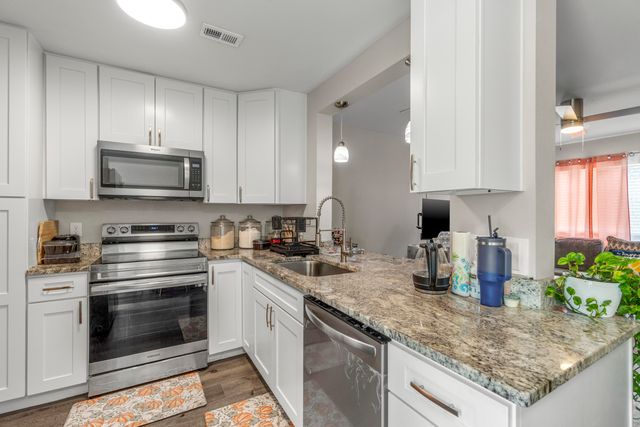710 Legion Drive, O4, Destin, FL 32541